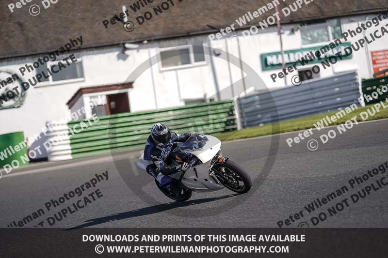 enduro digital images;event digital images;eventdigitalimages;mallory park;mallory park photographs;mallory park trackday;mallory park trackday photographs;no limits trackdays;peter wileman photography;racing digital images;trackday digital images;trackday photos